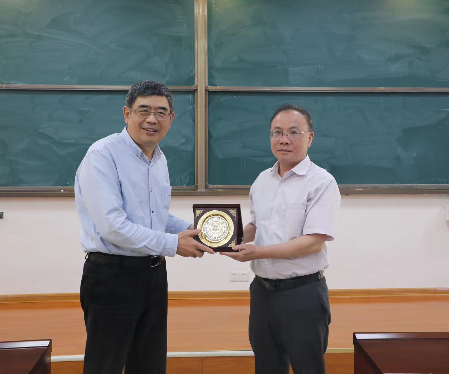 肖杰教授受邀做天元名家讲堂 第 1 张