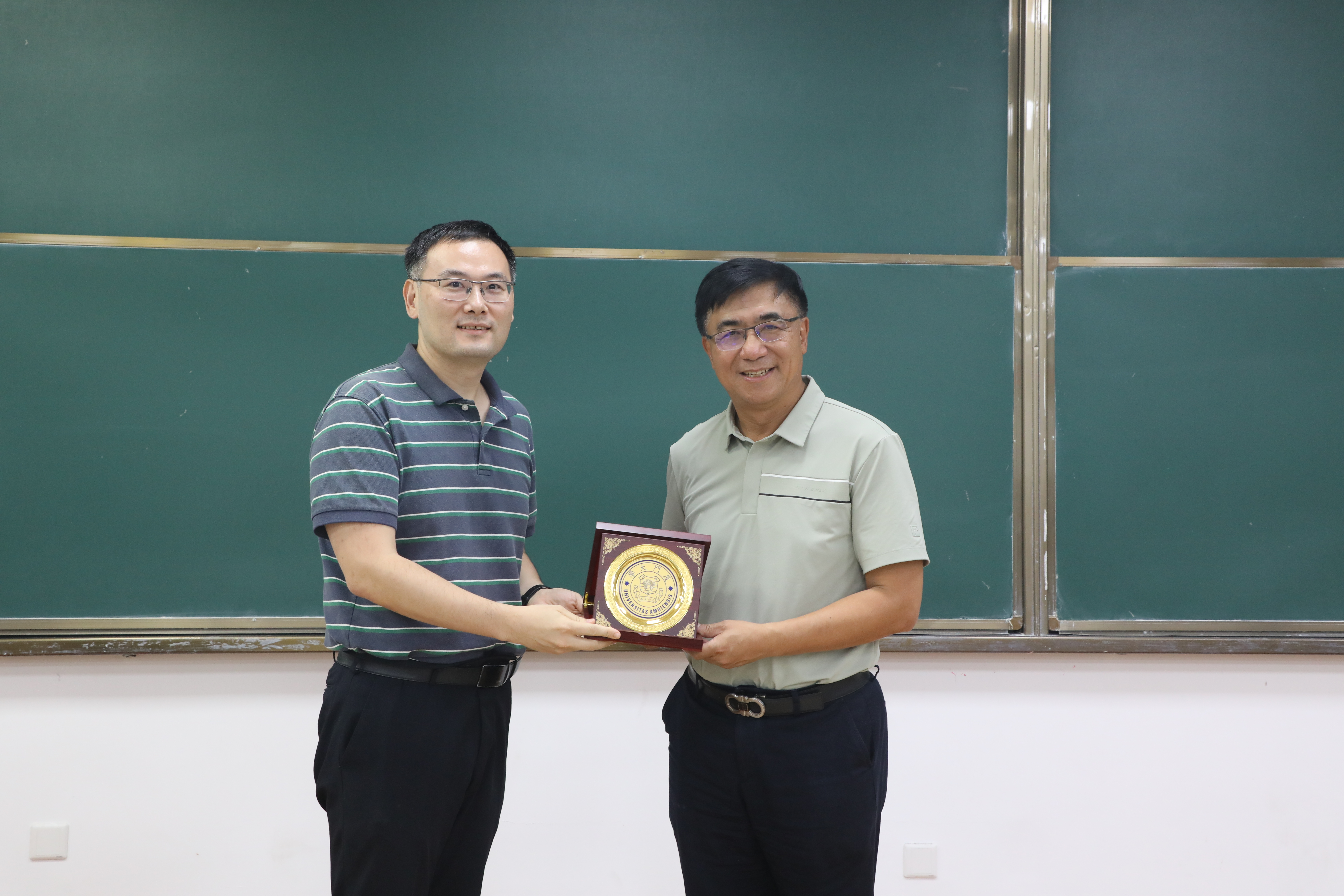 汤涛院士受邀做天元名家讲堂 第 1 张