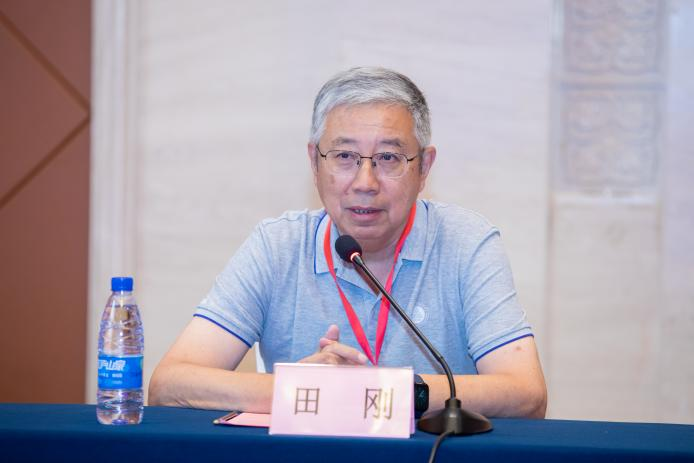 国家天元数学东南中心江西基地在江西南昌揭牌 第 2 张